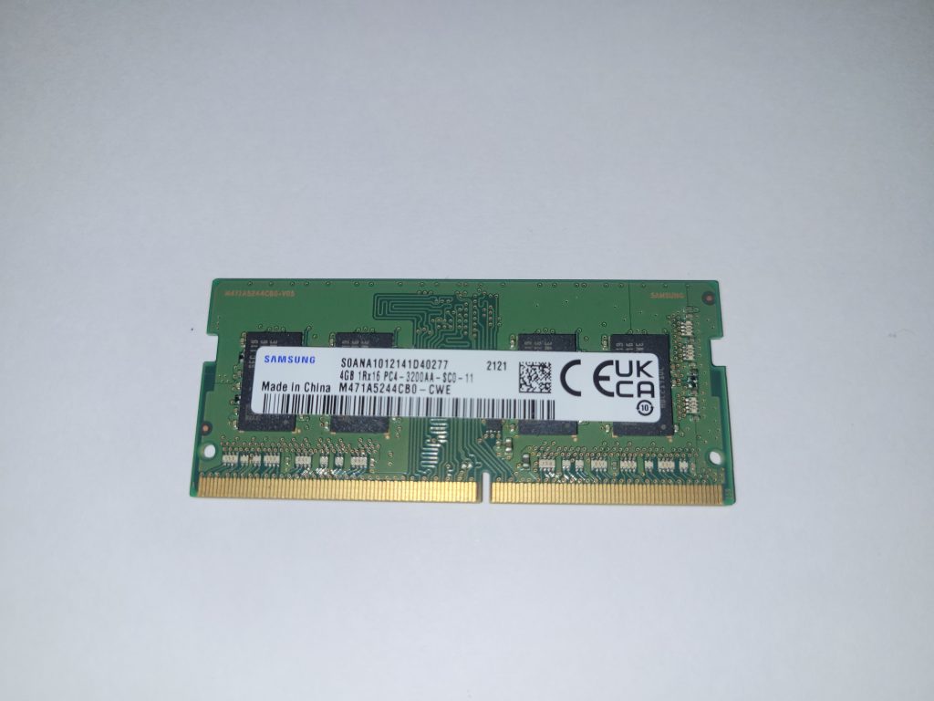 Samsung M471A5244CB0-CWE 4GB DDR4 3200MHz SODIMM